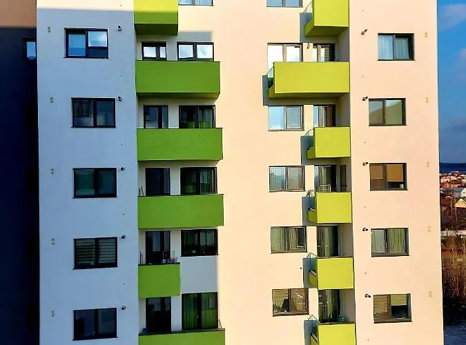 Black&white Appartement Craiova